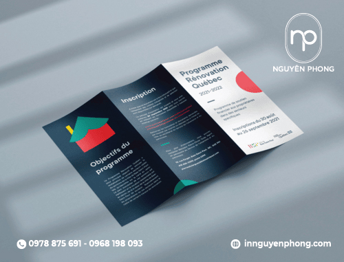 Thiết kế Brochure phong cách tối giản